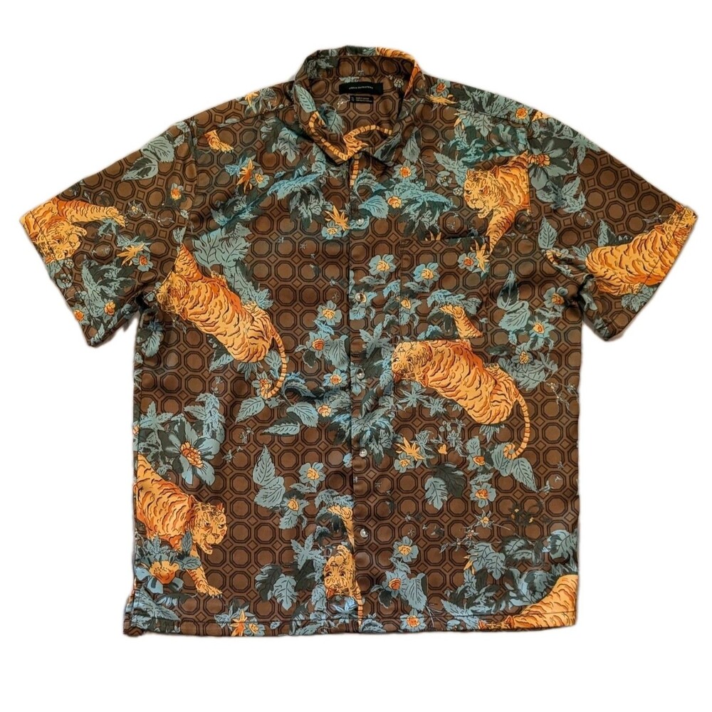 Urban Outfitters Short Sleeve Satin Shirt Men's XL Jungle Tiger Animal Print